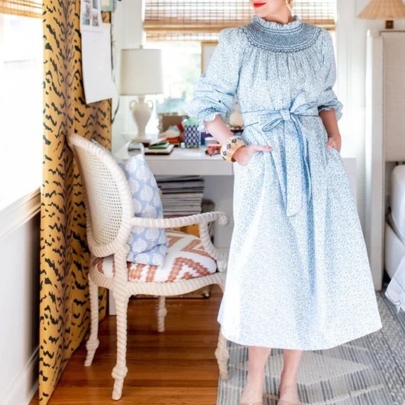 Dondolo x Pencil & Paper Co. Smocked Blue Midi Dress - Picture 3 of 3